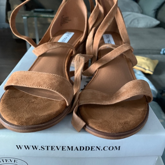 Cognac suede rizzaa sandal - Picture 2 of 4